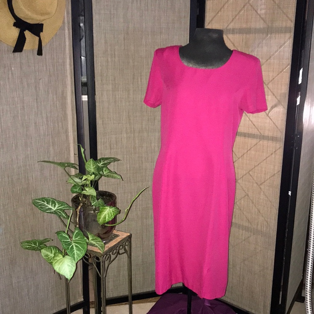 Jennifer James pink sheath dress